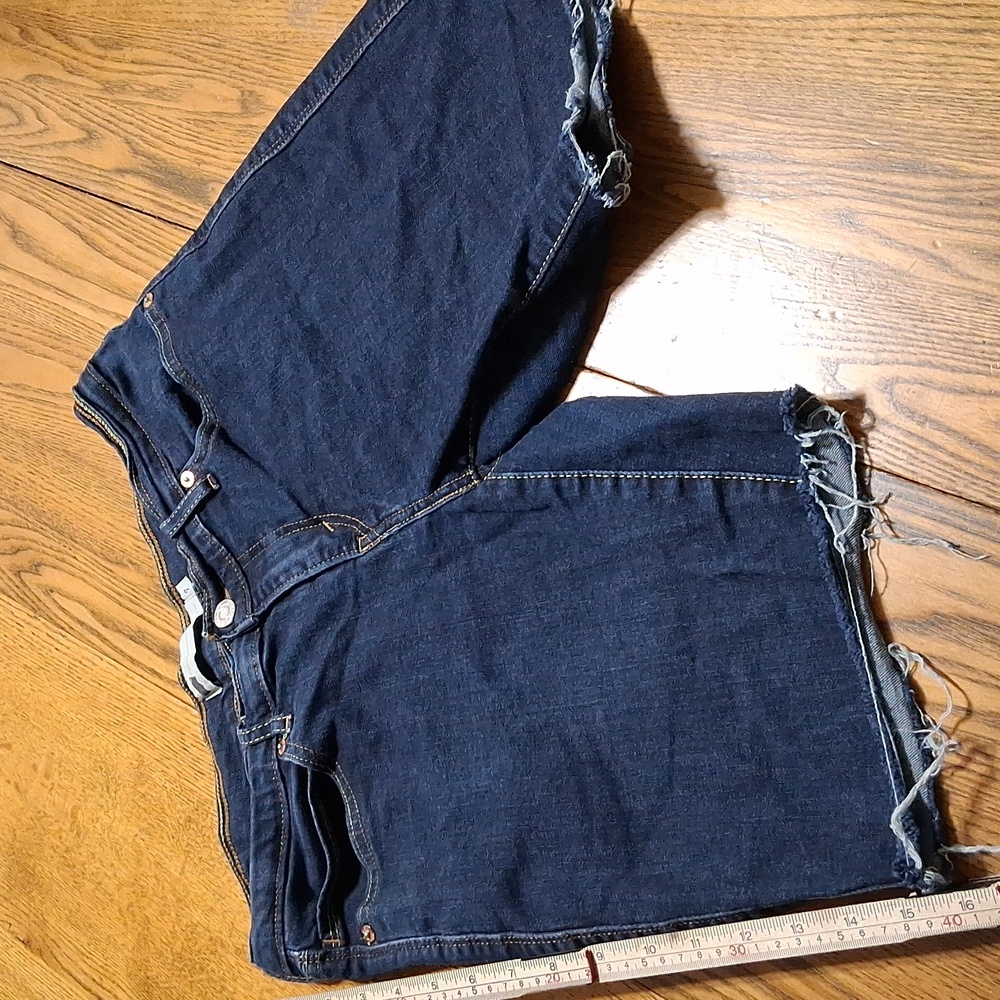 LEVI'S STRAUSS Jean Shorts Womens 7  W28  BLUE Preowned Used Denim Summer